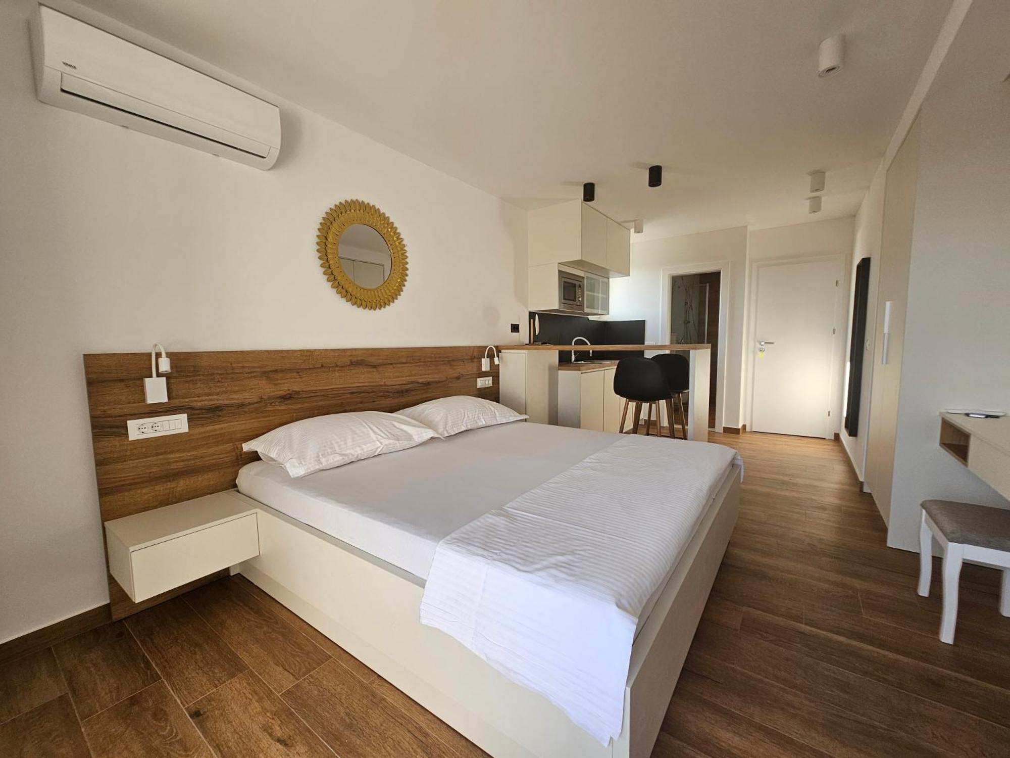 Apartmani Sole Makarska Exterior foto