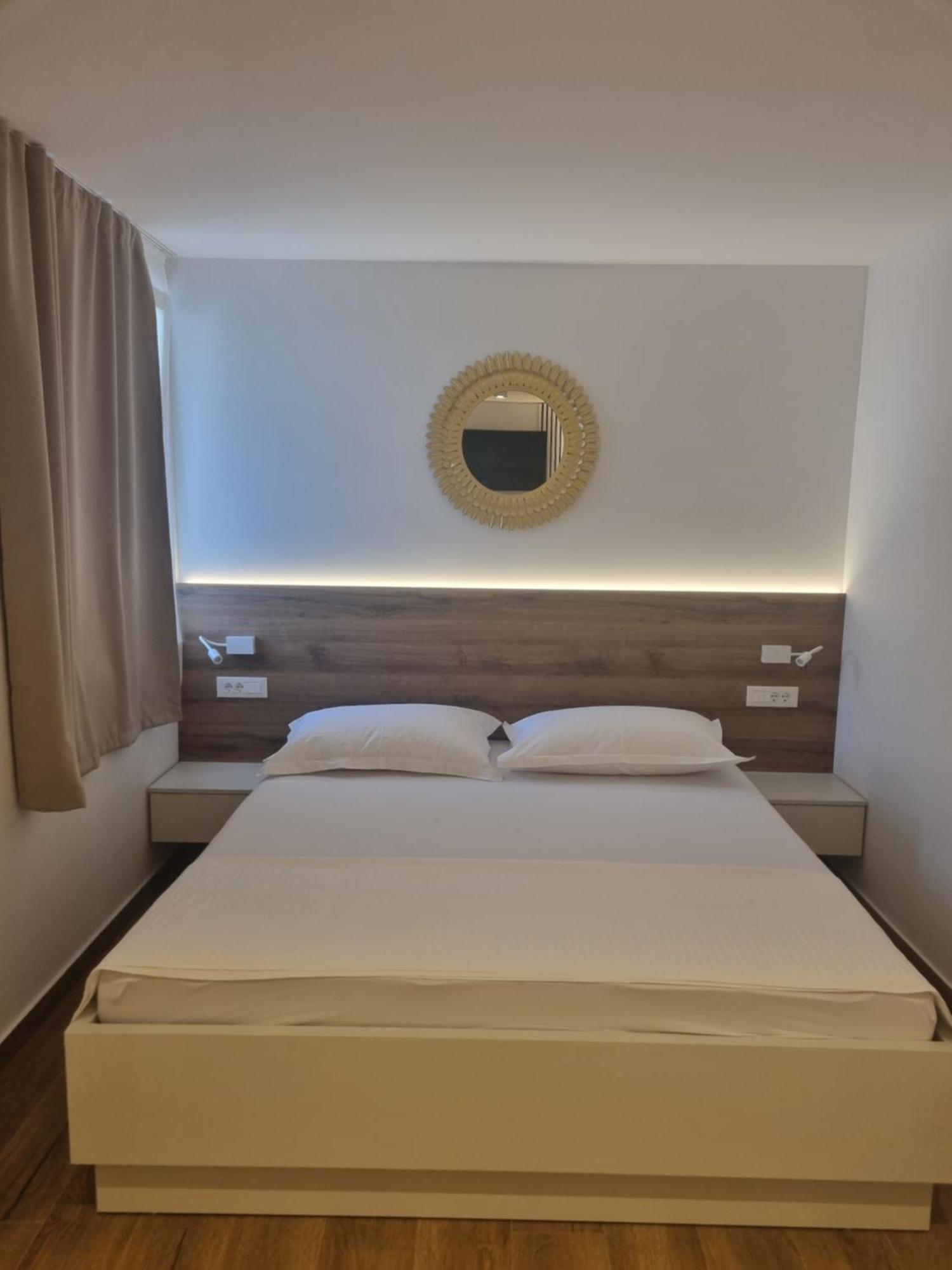 Apartmani Sole Makarska Exterior foto